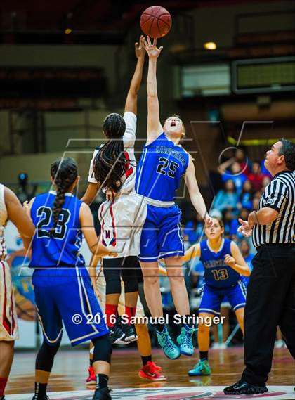 Thumbnail 3 in San Joaquin Memorial vs. Caruthers (CIF CS D5 Final) photogallery.