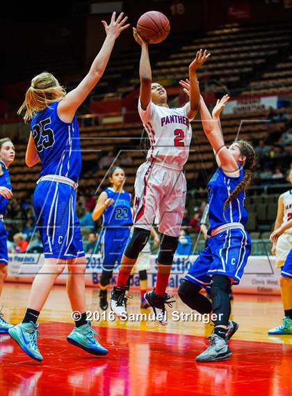 Thumbnail 3 in San Joaquin Memorial vs. Caruthers (CIF CS D5 Final) photogallery.