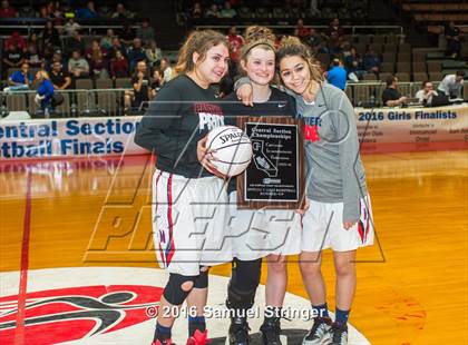 Thumbnail 3 in San Joaquin Memorial vs. Caruthers (CIF CS D5 Final) photogallery.