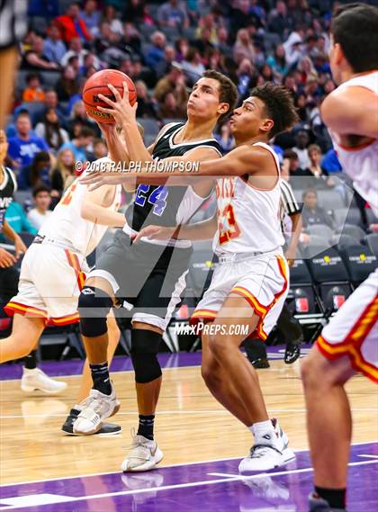 Thumbnail 2 in Davis vs. Jesuit (@ Golden One Center) photogallery.