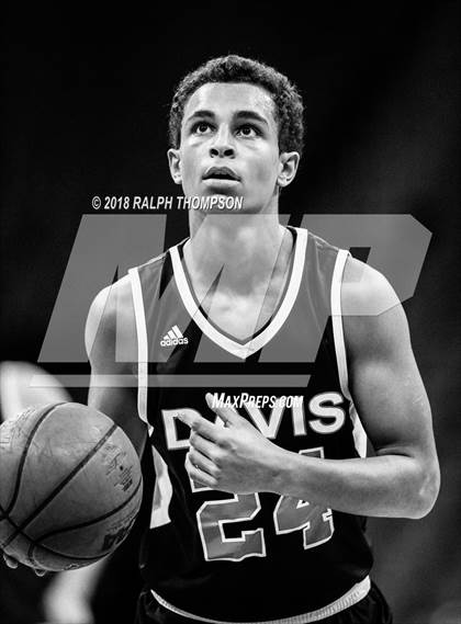 Thumbnail 1 in Davis vs. Jesuit (@ Golden One Center) photogallery.