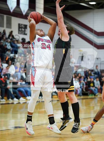 Thumbnail 2 in Owyhee vs. Eureka (NIAA 1A East Boys Championship) photogallery.