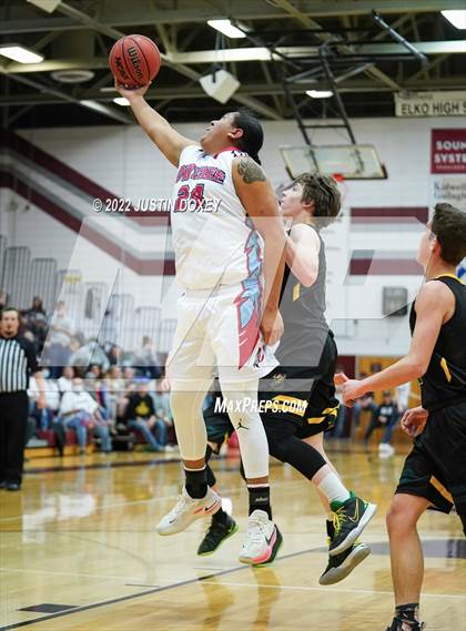 Thumbnail 3 in Owyhee vs. Eureka (NIAA 1A East Boys Championship) photogallery.