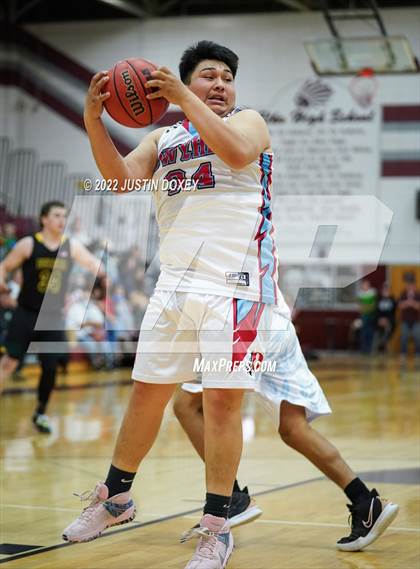 Thumbnail 1 in Owyhee vs. Eureka (NIAA 1A East Boys Championship) photogallery.