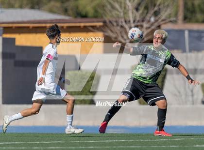 Thumbnail 2 in Truckee vs Virgin Valley (3A State Semifinals) photogallery.