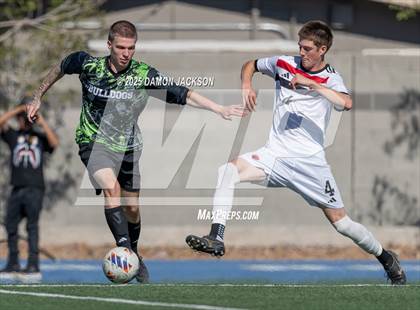 Thumbnail 2 in Truckee vs Virgin Valley (3A State Semifinals) photogallery.
