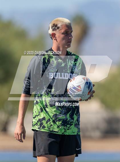 Thumbnail 3 in Truckee vs Virgin Valley (3A State Semifinals) photogallery.