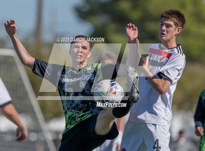 Thumbnail 3 in Truckee vs Virgin Valley (3A State Semifinals) photogallery.