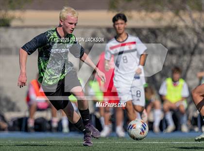 Thumbnail 1 in Truckee vs Virgin Valley (3A State Semifinals) photogallery.