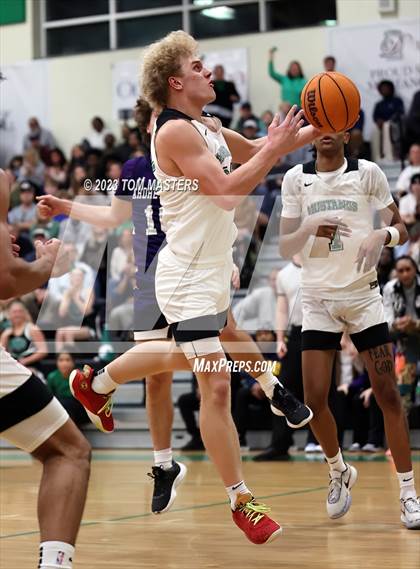 Thumbnail 2 in Ardrey Kell @ Myers Park (SoMeck 4A Conference Final) photogallery.