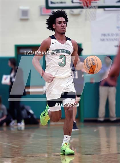 Thumbnail 1 in Ardrey Kell @ Myers Park (SoMeck 4A Conference Final) photogallery.