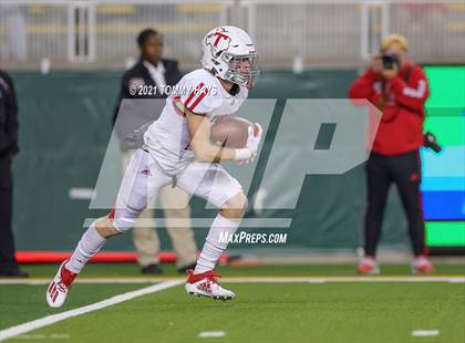 Thumbnail 1 in Guyer vs. Tomball (UIL 6A DII Semifinal) photogallery.