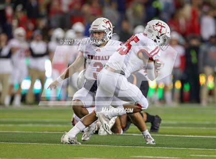 Thumbnail 3 in Guyer vs. Tomball (UIL 6A DII Semifinal) photogallery.