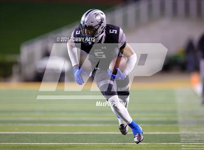 Thumbnail 2 in Guyer vs. Tomball (UIL 6A DII Semifinal) photogallery.