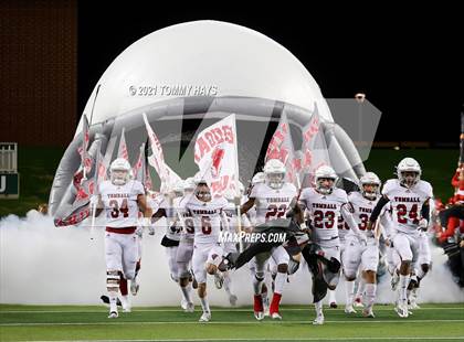 Thumbnail 1 in Guyer vs. Tomball (UIL 6A DII Semifinal) photogallery.