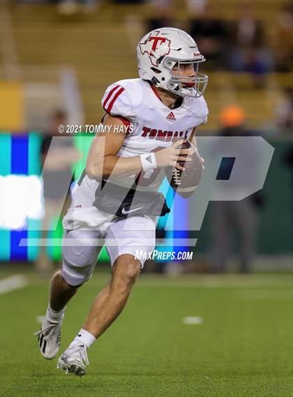 Thumbnail 1 in Guyer vs. Tomball (UIL 6A DII Semifinal) photogallery.