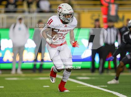 Thumbnail 3 in Guyer vs. Tomball (UIL 6A DII Semifinal) photogallery.
