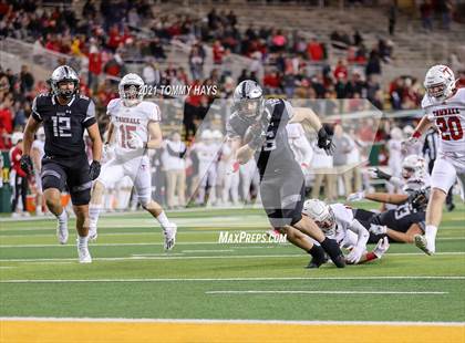 Thumbnail 2 in Guyer vs. Tomball (UIL 6A DII Semifinal) photogallery.