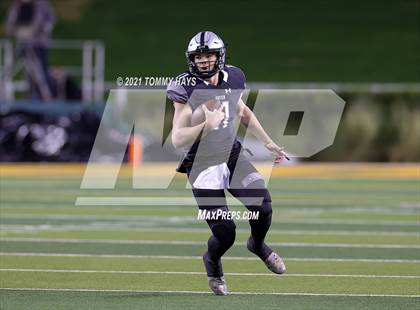 Thumbnail 1 in Guyer vs. Tomball (UIL 6A DII Semifinal) photogallery.