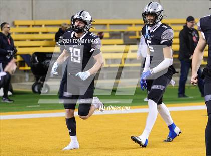 Thumbnail 2 in Guyer vs. Tomball (UIL 6A DII Semifinal) photogallery.