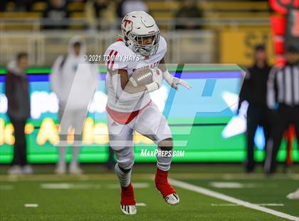 Thumbnail 1 in Guyer vs. Tomball (UIL 6A DII Semifinal) photogallery.