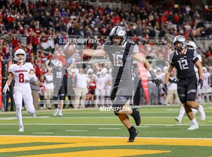 Thumbnail 3 in Guyer vs. Tomball (UIL 6A DII Semifinal) photogallery.