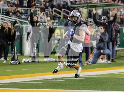 Thumbnail 3 in Guyer vs. Tomball (UIL 6A DII Semifinal) photogallery.