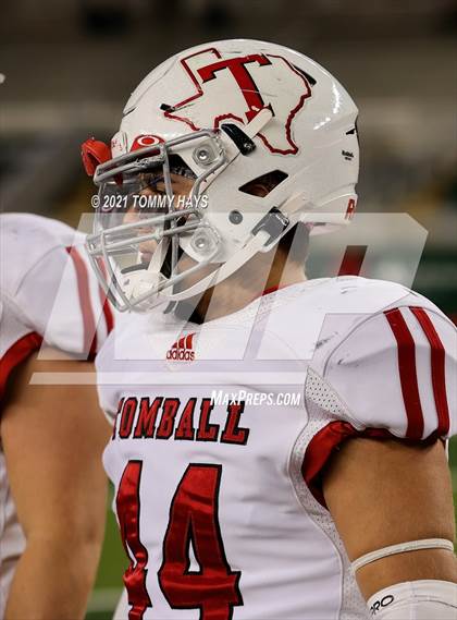 Thumbnail 1 in Guyer vs. Tomball (UIL 6A DII Semifinal) photogallery.