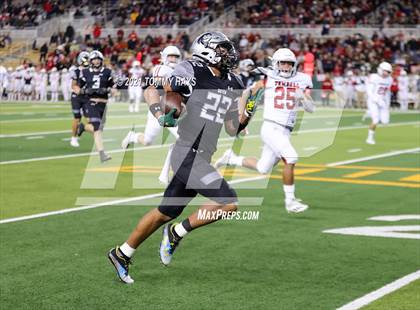 Thumbnail 1 in Guyer vs. Tomball (UIL 6A DII Semifinal) photogallery.
