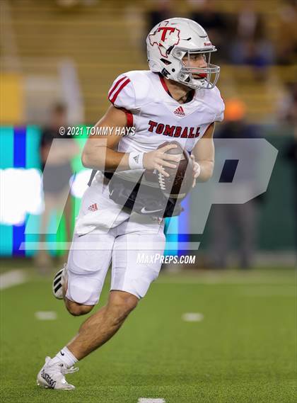 Thumbnail 3 in Guyer vs. Tomball (UIL 6A DII Semifinal) photogallery.