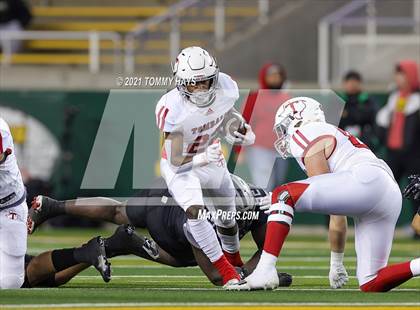 Thumbnail 1 in Guyer vs. Tomball (UIL 6A DII Semifinal) photogallery.
