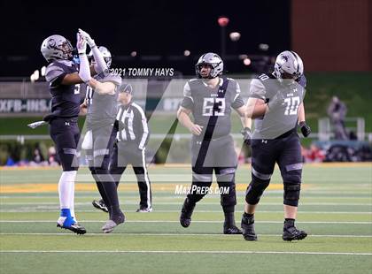 Thumbnail 1 in Guyer vs. Tomball (UIL 6A DII Semifinal) photogallery.