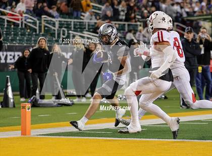 Thumbnail 1 in Guyer vs. Tomball (UIL 6A DII Semifinal) photogallery.