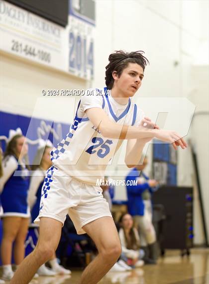 Thumbnail 2 in Katy Taylor vs Cinco Ranch photogallery.