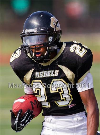 Thumbnail 2 in Mount Carmel Academy vs. Chester (Living Stones Kick Off Classic) photogallery.
