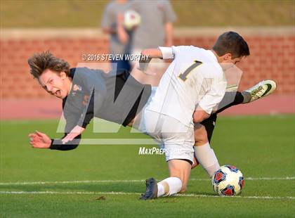 Thumbnail 3 in Chapel Hill vs. Marvin Ridge (NCHSAA 3A Final) photogallery.
