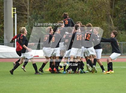 Thumbnail 2 in Chapel Hill vs. Marvin Ridge (NCHSAA 3A Final) photogallery.