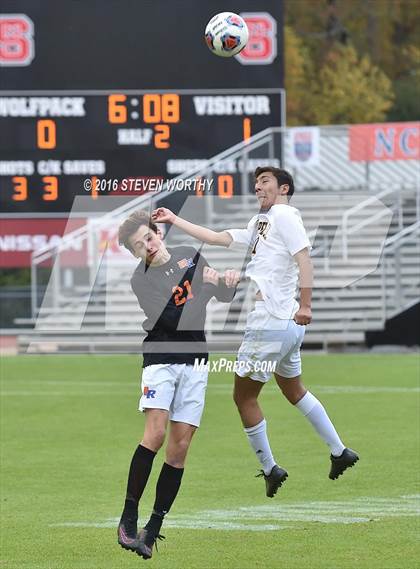 Thumbnail 2 in Chapel Hill vs. Marvin Ridge (NCHSAA 3A Final) photogallery.
