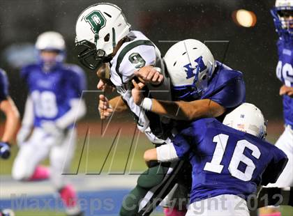 Thumbnail 1 in DeSoto @ Hillsboro (MSHSAA District Playoff) photogallery.