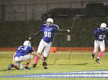 Thumbnail 2 in DeSoto @ Hillsboro (MSHSAA District Playoff) photogallery.
