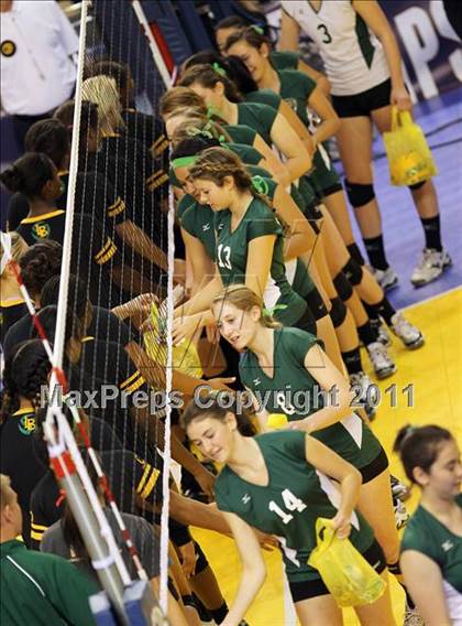 Thumbnail 2 in Long Beach Poly vs. Palo Alto (CIF D1 State Final) photogallery.