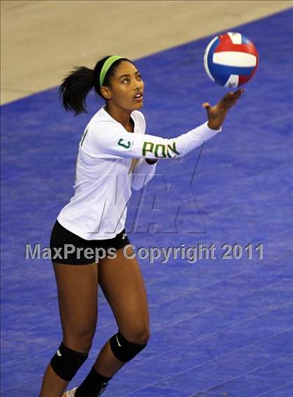 Thumbnail 1 in Long Beach Poly vs. Palo Alto (CIF D1 State Final) photogallery.