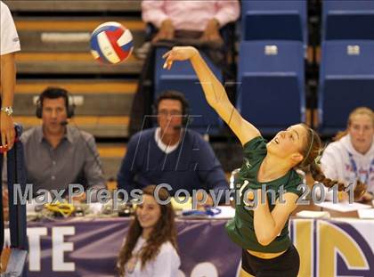 Thumbnail 3 in Long Beach Poly vs. Palo Alto (CIF D1 State Final) photogallery.