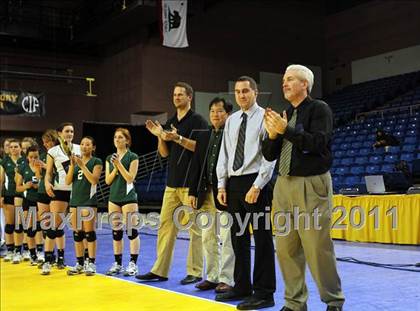Thumbnail 3 in Long Beach Poly vs. Palo Alto (CIF D1 State Final) photogallery.