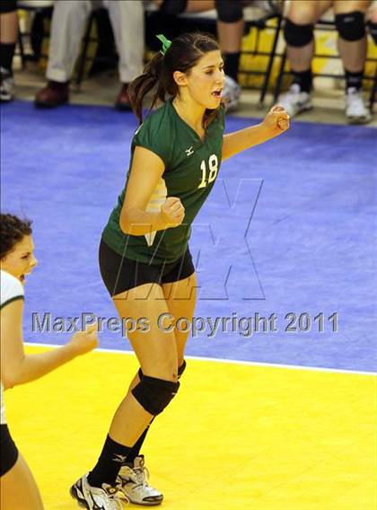 Thumbnail 1 in Long Beach Poly vs. Palo Alto (CIF D1 State Final) photogallery.