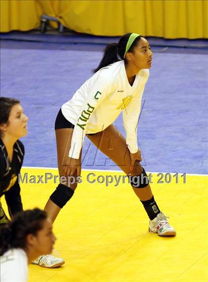 Thumbnail 2 in Long Beach Poly vs. Palo Alto (CIF D1 State Final) photogallery.