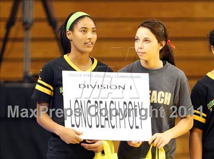Thumbnail 1 in Long Beach Poly vs. Palo Alto (CIF D1 State Final) photogallery.
