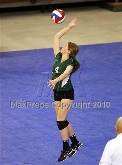 Thumbnail 1 in Long Beach Poly vs. Palo Alto (CIF D1 State Final) photogallery.