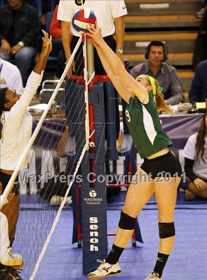 Thumbnail 1 in Long Beach Poly vs. Palo Alto (CIF D1 State Final) photogallery.