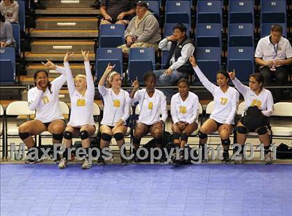 Thumbnail 1 in Long Beach Poly vs. Palo Alto (CIF D1 State Final) photogallery.
